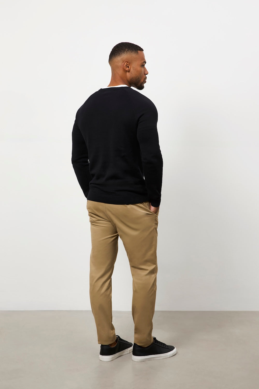 Pure Cotton Knitted V-Neck Sweater in Black