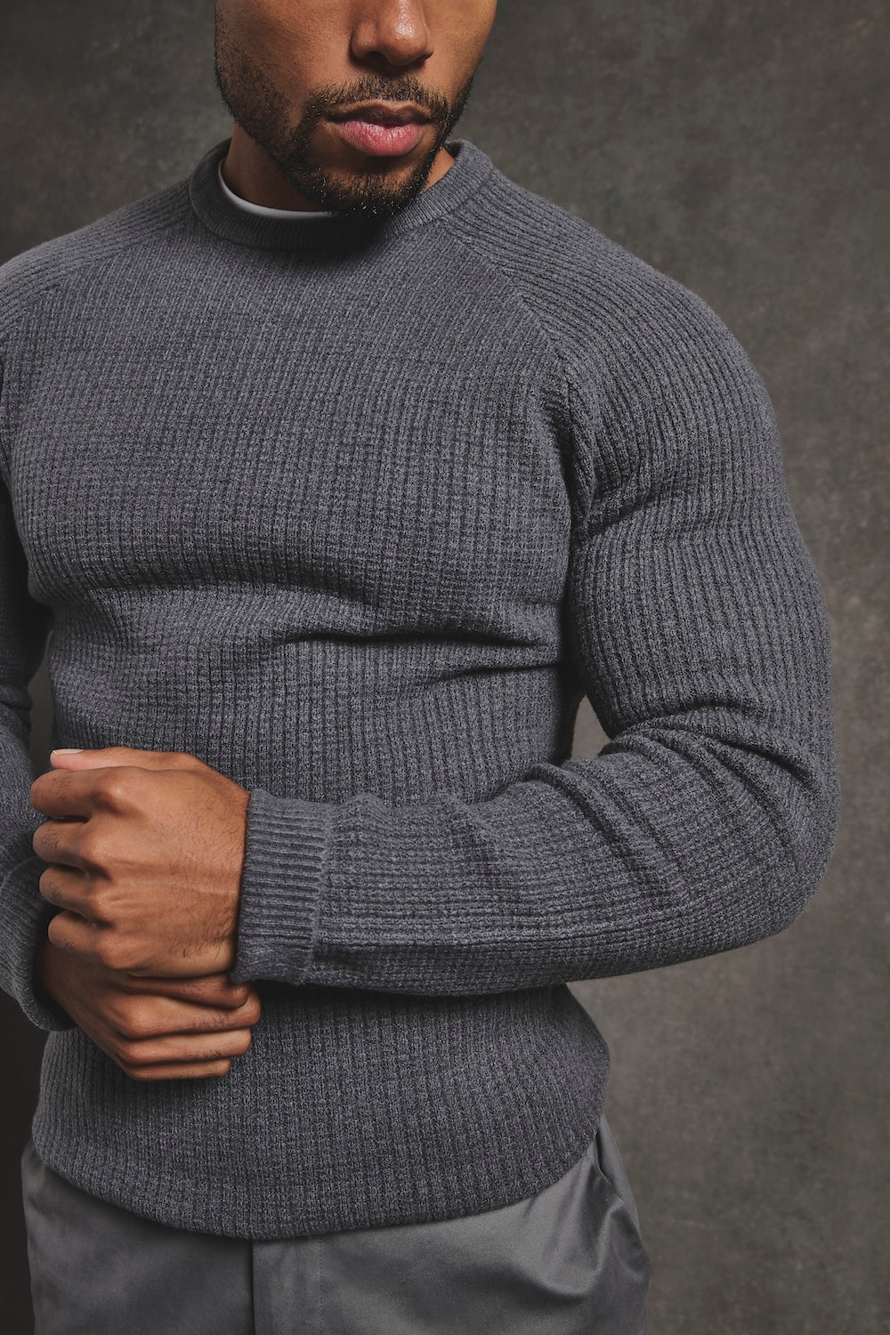 Fisherman Crew Neck Sweater in Iron Grey
