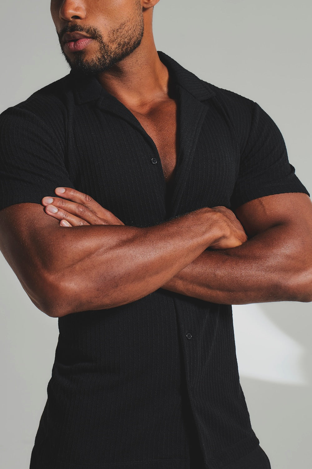 Fine Textured Stripe Cuban Collar Shirt in Black